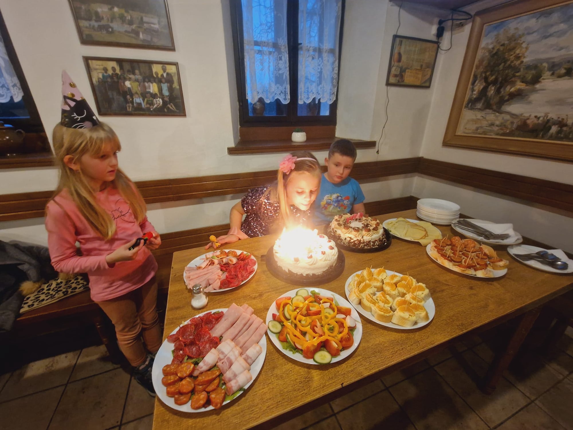AKCE V RESTAURACI SPORTTURIA POLESÍ U RYNOLTIC LUŽICKÉ HORY